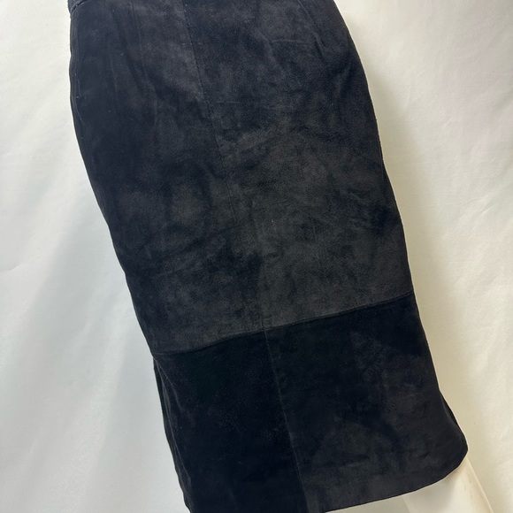 Vintage 1980s Comint Black Suede Pencil Skirt, Knee Length, Size 9/10 - Picture 3 of 4